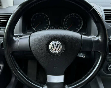 Серый Фольксваген Гольф, объемом двигателя 1.6 л и пробегом 232 тыс. км за 6799 $, фото 29 на Automoto.ua