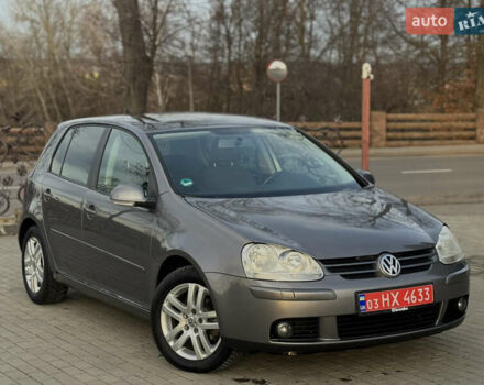 Серый Фольксваген Гольф, объемом двигателя 1.6 л и пробегом 170 тыс. км за 6600 $, фото 3 на Automoto.ua