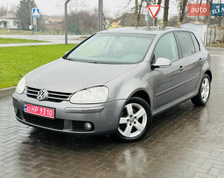 Серый Фольксваген Гольф, объемом двигателя 1.6 л и пробегом 245 тыс. км за 6650 $, фото 24 на Automoto.ua