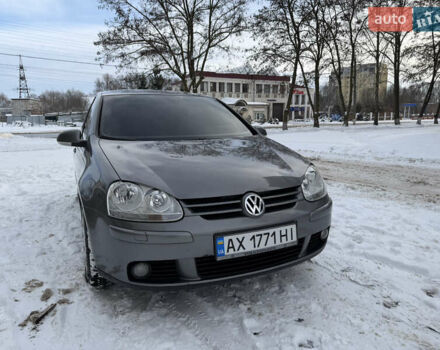 Серый Фольксваген Гольф, объемом двигателя 1.4 л и пробегом 203 тыс. км за 5950 $, фото 14 на Automoto.ua