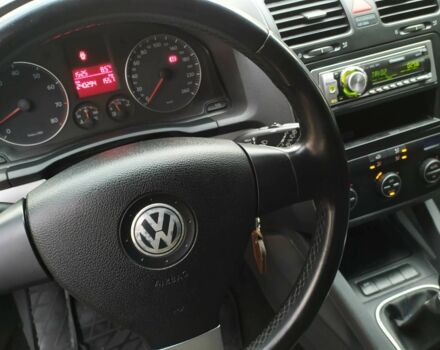 Серый Фольксваген Гольф, объемом двигателя 1.6 л и пробегом 240 тыс. км за 6150 $, фото 12 на Automoto.ua