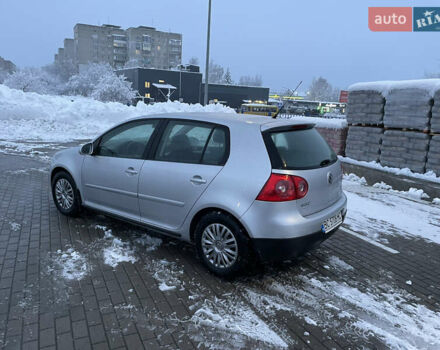 Сірий Фольксваген Гольф, об'ємом двигуна 1.6 л та пробігом 203 тис. км за 5700 $, фото 9 на Automoto.ua
