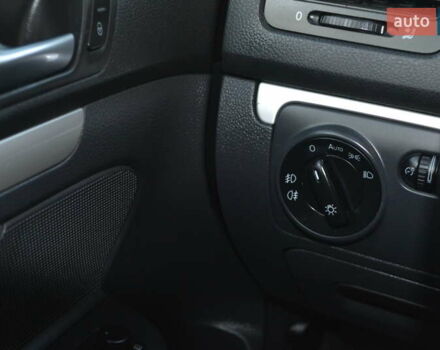 Сірий Фольксваген Гольф, об'ємом двигуна 1.6 л та пробігом 162 тис. км за 7200 $, фото 49 на Automoto.ua