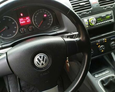 Серый Фольксваген Гольф, объемом двигателя 1.6 л и пробегом 310 тыс. км за 6100 $, фото 10 на Automoto.ua