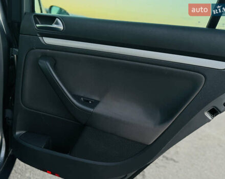 Сірий Фольксваген Гольф, об'ємом двигуна 1.6 л та пробігом 170 тис. км за 6600 $, фото 69 на Automoto.ua