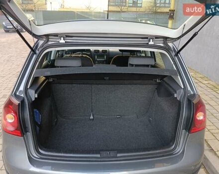 Серый Фольксваген Гольф, объемом двигателя 1.6 л и пробегом 168 тыс. км за 6800 $, фото 40 на Automoto.ua