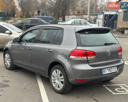 Серый Фольксваген Гольф, объемом двигателя 1.6 л и пробегом 231 тыс. км за 7400 $, фото 21 на Automoto.ua
