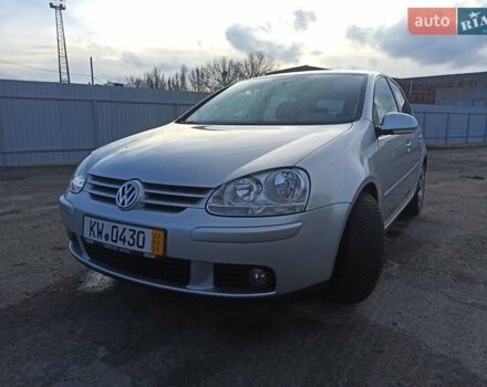 Серый Фольксваген Гольф, объемом двигателя 1.4 л и пробегом 190 тыс. км за 5999 $, фото 1 на Automoto.ua
