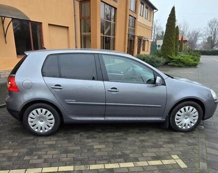 Серый Фольксваген Гольф, объемом двигателя 1.6 л и пробегом 299 тыс. км за 6390 $, фото 6 на Automoto.ua