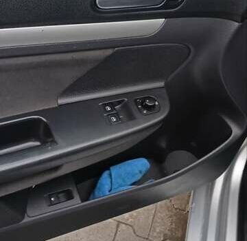 Серый Фольксваген Гольф, объемом двигателя 1.6 л и пробегом 204 тыс. км за 5750 $, фото 5 на Automoto.ua