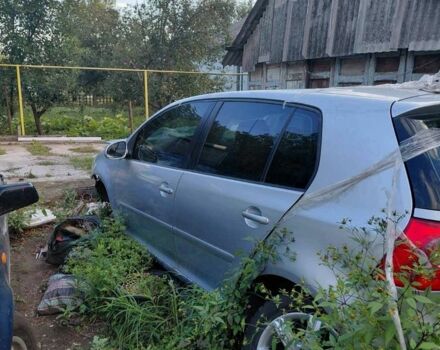 Серый Фольксваген Гольф, объемом двигателя 1.4 л и пробегом 200 тыс. км за 1700 $, фото 5 на Automoto.ua