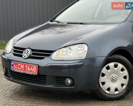Сірий Фольксваген Гольф, об'ємом двигуна 1.6 л та пробігом 229 тис. км за 5555 $, фото 8 на Automoto.ua