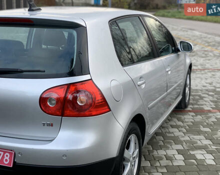 Сірий Фольксваген Гольф, об'ємом двигуна 1.4 л та пробігом 211 тис. км за 6850 $, фото 5 на Automoto.ua