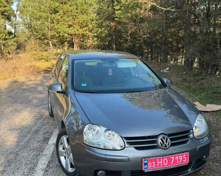Сірий Фольксваген Гольф, об'ємом двигуна 1.6 л та пробігом 250 тис. км за 6799 $, фото 1 на Automoto.ua