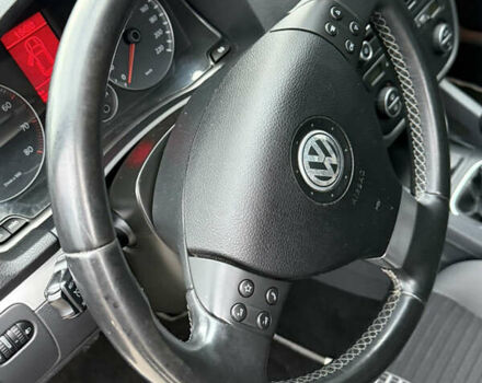 Серый Фольксваген Гольф, объемом двигателя 1.4 л и пробегом 251 тыс. км за 6450 $, фото 37 на Automoto.ua