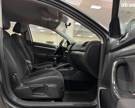 Сірий Фольксваген Гольф, об'ємом двигуна 0 л та пробігом 217 тис. км за 5800 $, фото 9 на Automoto.ua