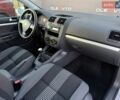 Серый Фольксваген Гольф, объемом двигателя 1.6 л и пробегом 217 тыс. км за 6999 $, фото 49 на Automoto.ua