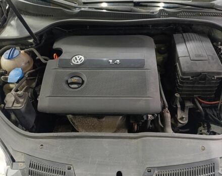 Серый Фольксваген Гольф, объемом двигателя 1.4 л и пробегом 1 тыс. км за 5400 $, фото 7 на Automoto.ua