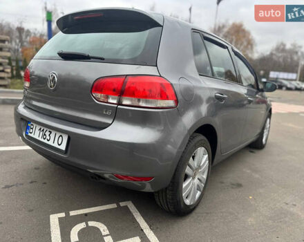Серый Фольксваген Гольф, объемом двигателя 1.6 л и пробегом 231 тыс. км за 7400 $, фото 29 на Automoto.ua