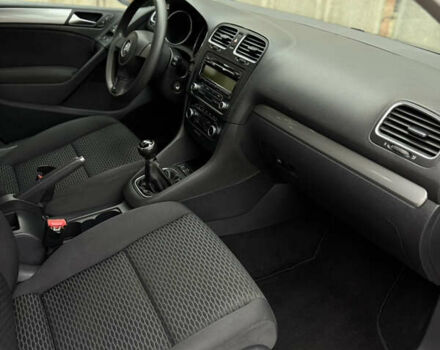 Серый Фольксваген Гольф, объемом двигателя 1.4 л и пробегом 217 тыс. км за 6300 $, фото 29 на Automoto.ua