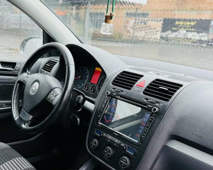 Серый Фольксваген Гольф, объемом двигателя 1.6 л и пробегом 245 тыс. км за 6650 $, фото 48 на Automoto.ua