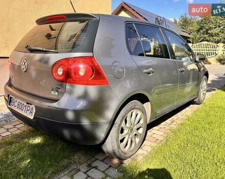 Серый Фольксваген Гольф, объемом двигателя 1.6 л и пробегом 290 тыс. км за 5450 $, фото 3 на Automoto.ua