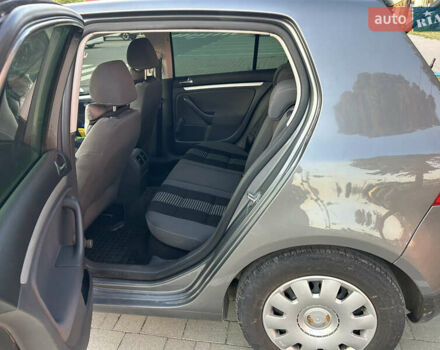 Сірий Фольксваген Гольф, об'ємом двигуна 1.39 л та пробігом 241 тис. км за 6199 $, фото 15 на Automoto.ua