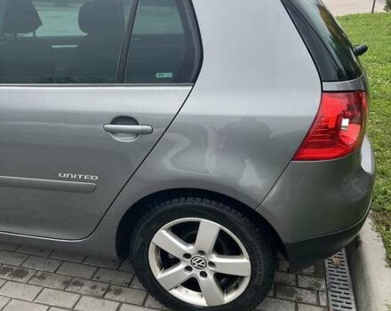 Серый Фольксваген Гольф, объемом двигателя 1.4 л и пробегом 325 тыс. км за 5000 $, фото 6 на Automoto.ua