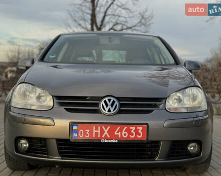 Серый Фольксваген Гольф, объемом двигателя 1.6 л и пробегом 170 тыс. км за 6600 $, фото 8 на Automoto.ua