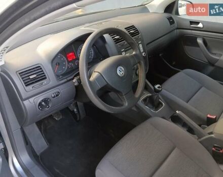 Серый Фольксваген Гольф, объемом двигателя 1.6 л и пробегом 168 тыс. км за 6800 $, фото 30 на Automoto.ua