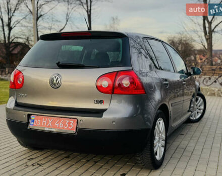 Серый Фольксваген Гольф, объемом двигателя 1.6 л и пробегом 170 тыс. км за 6600 $, фото 28 на Automoto.ua