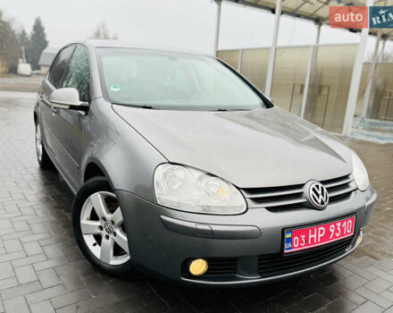 Серый Фольксваген Гольф, объемом двигателя 1.6 л и пробегом 245 тыс. км за 6650 $, фото 29 на Automoto.ua