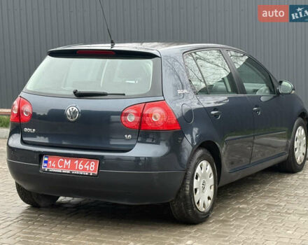 Сірий Фольксваген Гольф, об'ємом двигуна 1.6 л та пробігом 229 тис. км за 5555 $, фото 38 на Automoto.ua