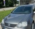 Сірий Фольксваген Гольф, об'ємом двигуна 1.6 л та пробігом 250 тис. км за 5990 $, фото 1 на Automoto.ua