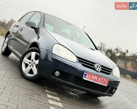 Серый Фольксваген Гольф, объемом двигателя 1.6 л и пробегом 227 тыс. км за 6300 $, фото 110 на Automoto.ua