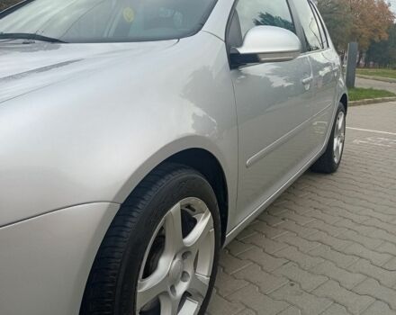 Серый Фольксваген Гольф, объемом двигателя 1.6 л и пробегом 240 тыс. км за 6500 $, фото 9 на Automoto.ua