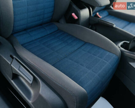 Сірий Фольксваген Гольф, об'ємом двигуна 1.6 л та пробігом 170 тис. км за 6600 $, фото 38 на Automoto.ua