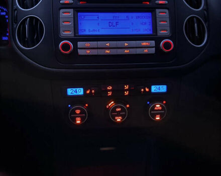 Серый Фольксваген Гольф, объемом двигателя 1.6 л и пробегом 248 тыс. км за 7200 $, фото 62 на Automoto.ua