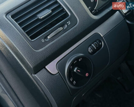 Сірий Фольксваген Гольф, об'ємом двигуна 1.6 л та пробігом 170 тис. км за 6600 $, фото 46 на Automoto.ua