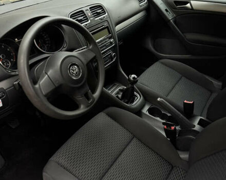 Серый Фольксваген Гольф, объемом двигателя 1.4 л и пробегом 217 тыс. км за 6300 $, фото 23 на Automoto.ua