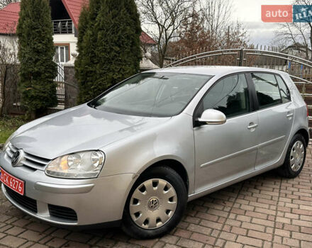 Сірий Фольксваген Гольф, об'ємом двигуна 1.6 л та пробігом 200 тис. км за 6999 $, фото 12 на Automoto.ua