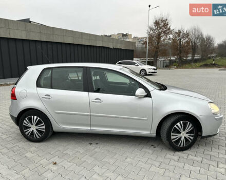Серый Фольксваген Гольф, объемом двигателя 1.4 л и пробегом 249 тыс. км за 5900 $, фото 2 на Automoto.ua