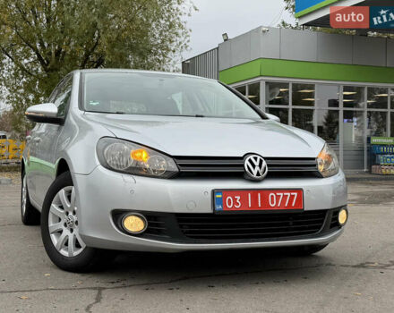 Серый Фольксваген Гольф, объемом двигателя 1.6 л и пробегом 222 тыс. км за 7999 $, фото 4 на Automoto.ua