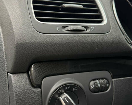 Серый Фольксваген Гольф, объемом двигателя 1.6 л и пробегом 222 тыс. км за 7999 $, фото 38 на Automoto.ua