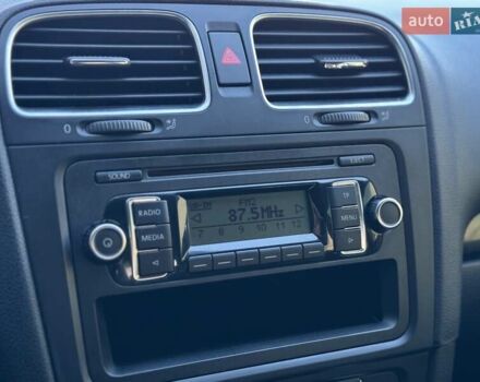 Серый Фольксваген Гольф, объемом двигателя 1.39 л и пробегом 244 тыс. км за 6950 $, фото 21 на Automoto.ua