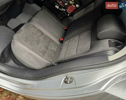 Серый Фольксваген Гольф, объемом двигателя 1.39 л и пробегом 213 тыс. км за 7200 $, фото 24 на Automoto.ua