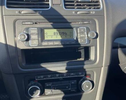 Сірий Фольксваген Гольф, об'ємом двигуна 1.39 л та пробігом 202 тис. км за 6000 $, фото 8 на Automoto.ua