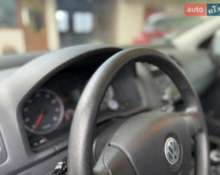 Серый Фольксваген Гольф, объемом двигателя 1.6 л и пробегом 240 тыс. км за 6550 $, фото 21 на Automoto.ua