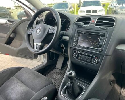 Сірий Фольксваген Гольф, об'ємом двигуна 1.6 л та пробігом 262 тис. км за 8440 $, фото 32 на Automoto.ua