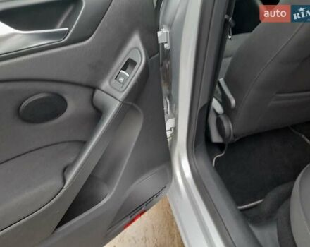 Серый Фольксваген Гольф, объемом двигателя 1.4 л и пробегом 180 тыс. км за 8600 $, фото 23 на Automoto.ua